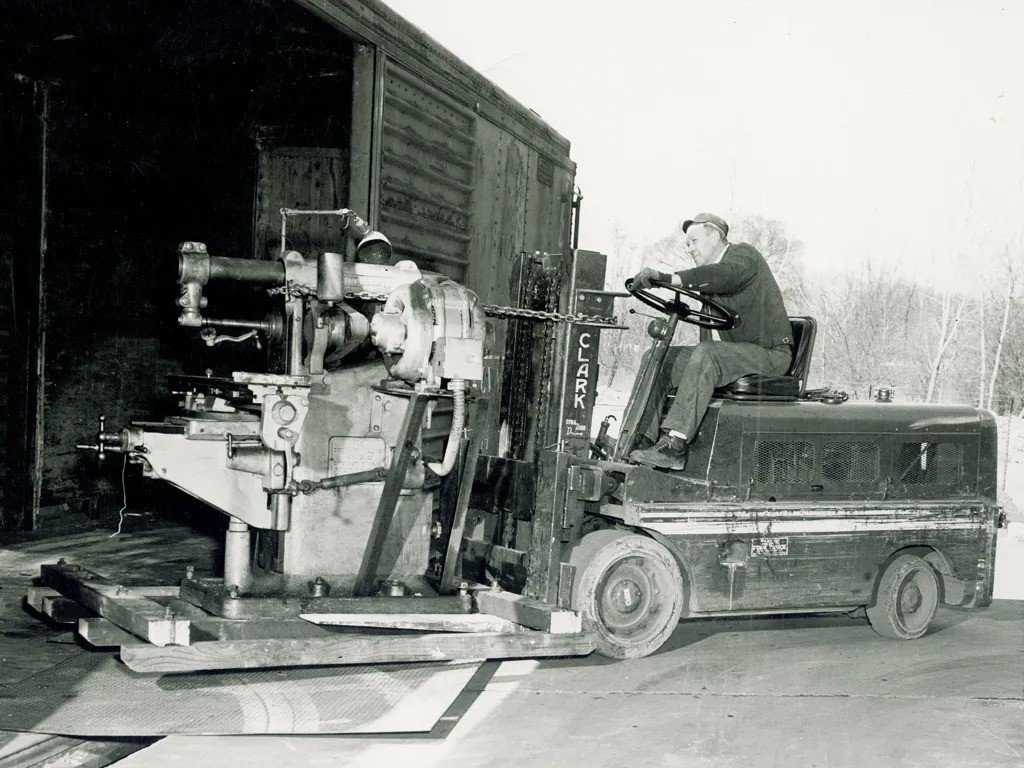 1953: Introducing of Hydratork.