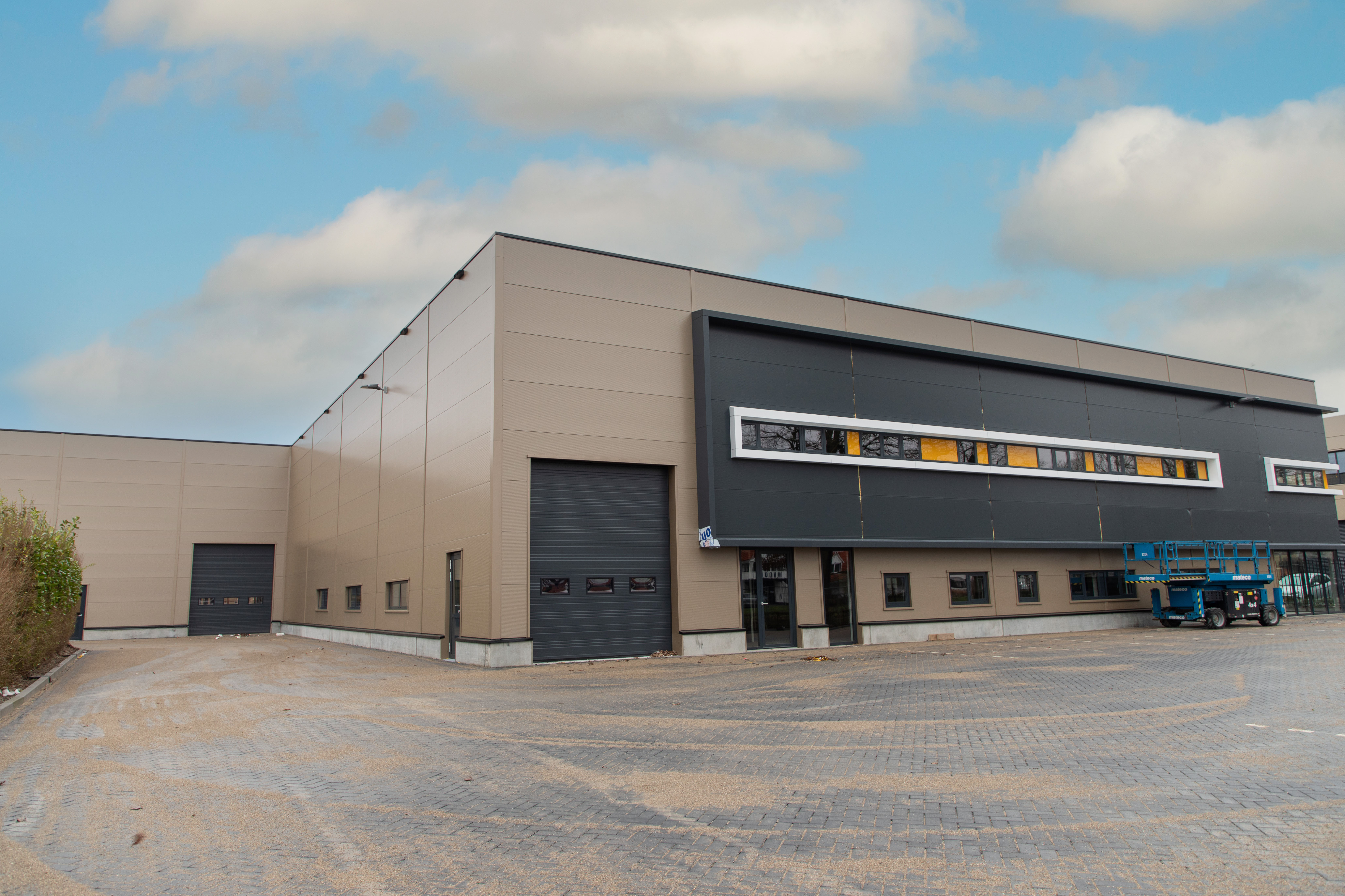 View of the new spare parts center