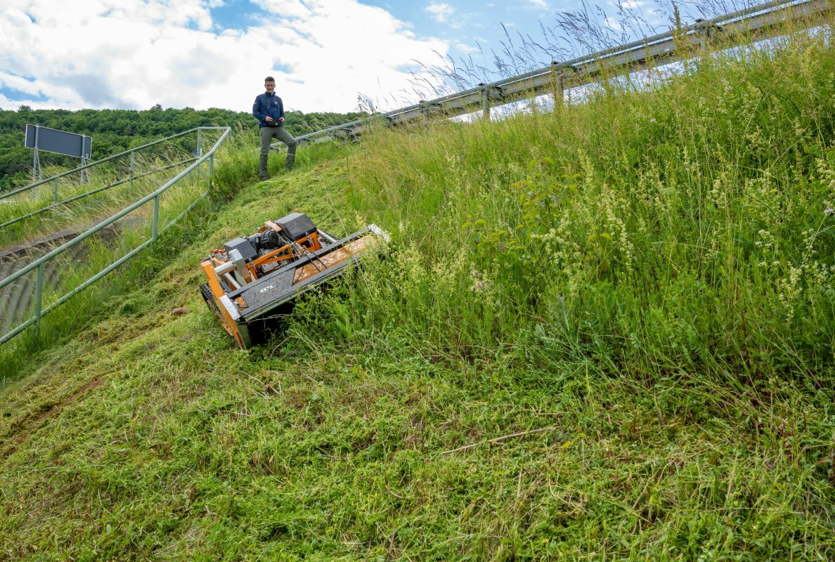The AS 1000 Ovis RC lives up to its name. Ovis are large and strong wild sheep that feel most comfortable in steep terrain.