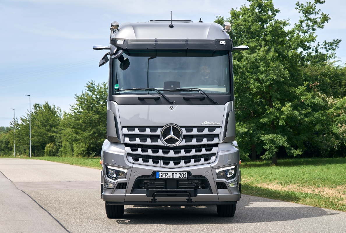 At the bauma 2022 trade show Mercedes-Benz Trucks to showcase customized, integrated solutions for construction transport