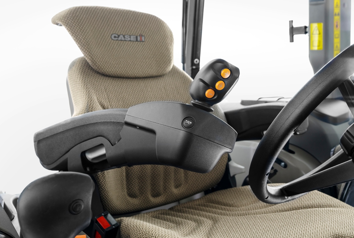 Case IH New Farmall M Series Tractors Bring More Power, Versatility and Advanced Technology