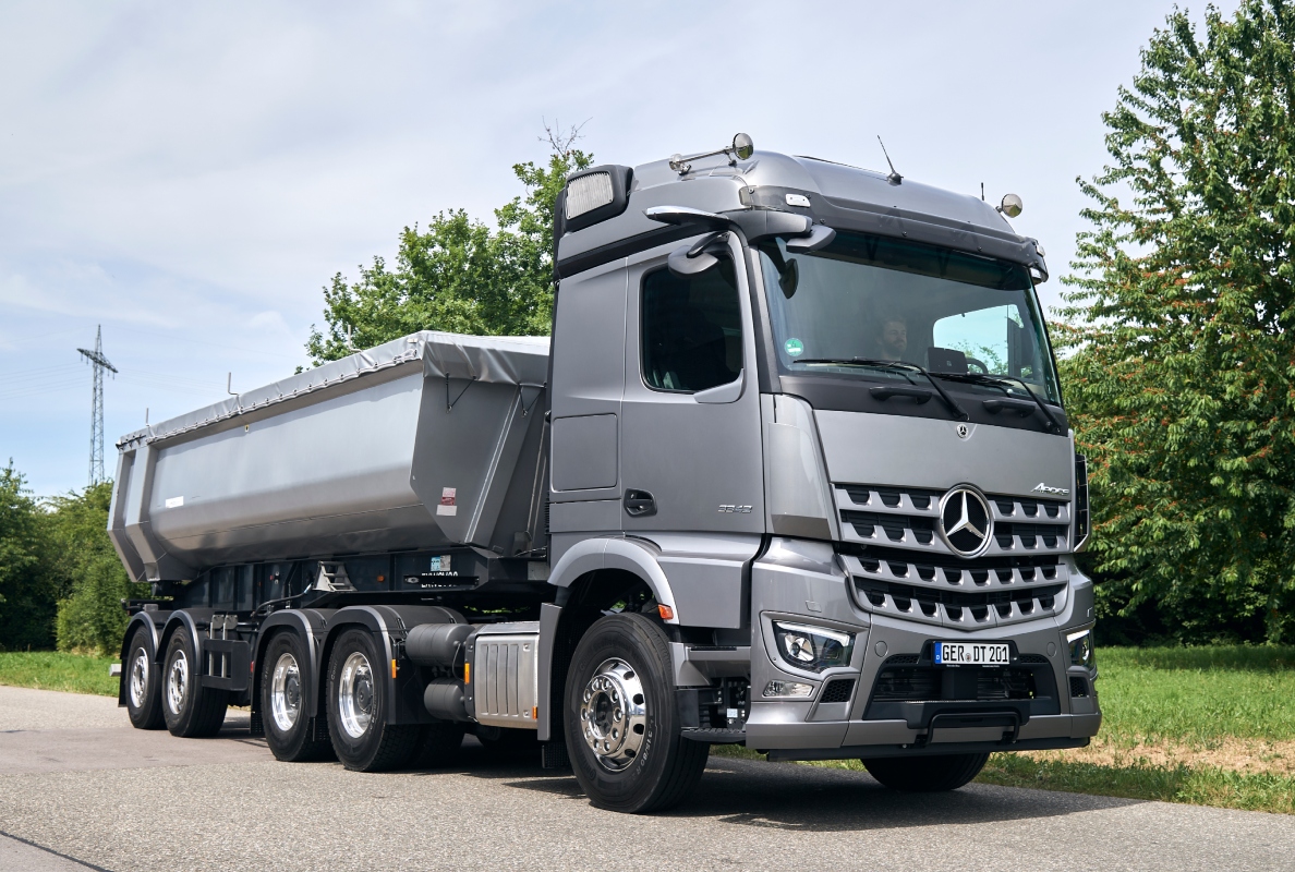 At the bauma 2022 trade show Mercedes-Benz Trucks to showcase customized, integrated solutions for construction transport
