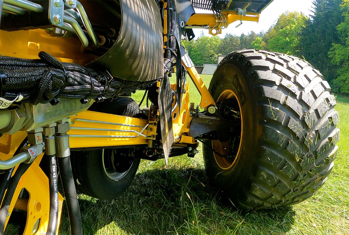 The new intelligent trailing steering system for the ROPA Keiler 2 RK22