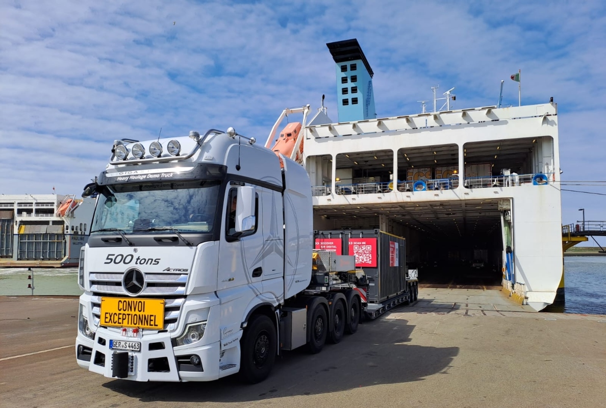 Mercedes-Benz Trucks at bauma 2025: Sustainable vehicle, service, and mobility solutions for construction transport