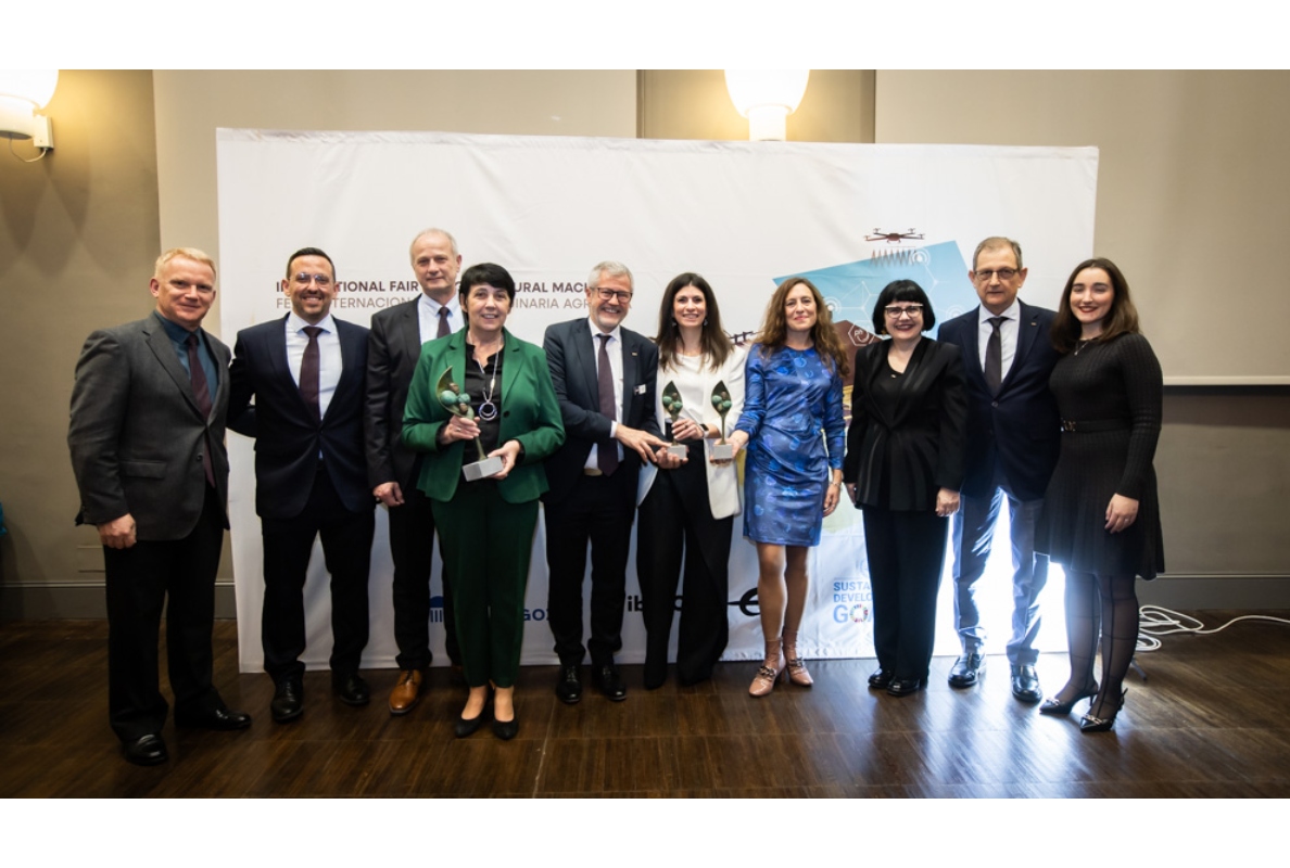 Innovation award at FIMA 2026 for modern fertiliser spreading technology from RAUCH