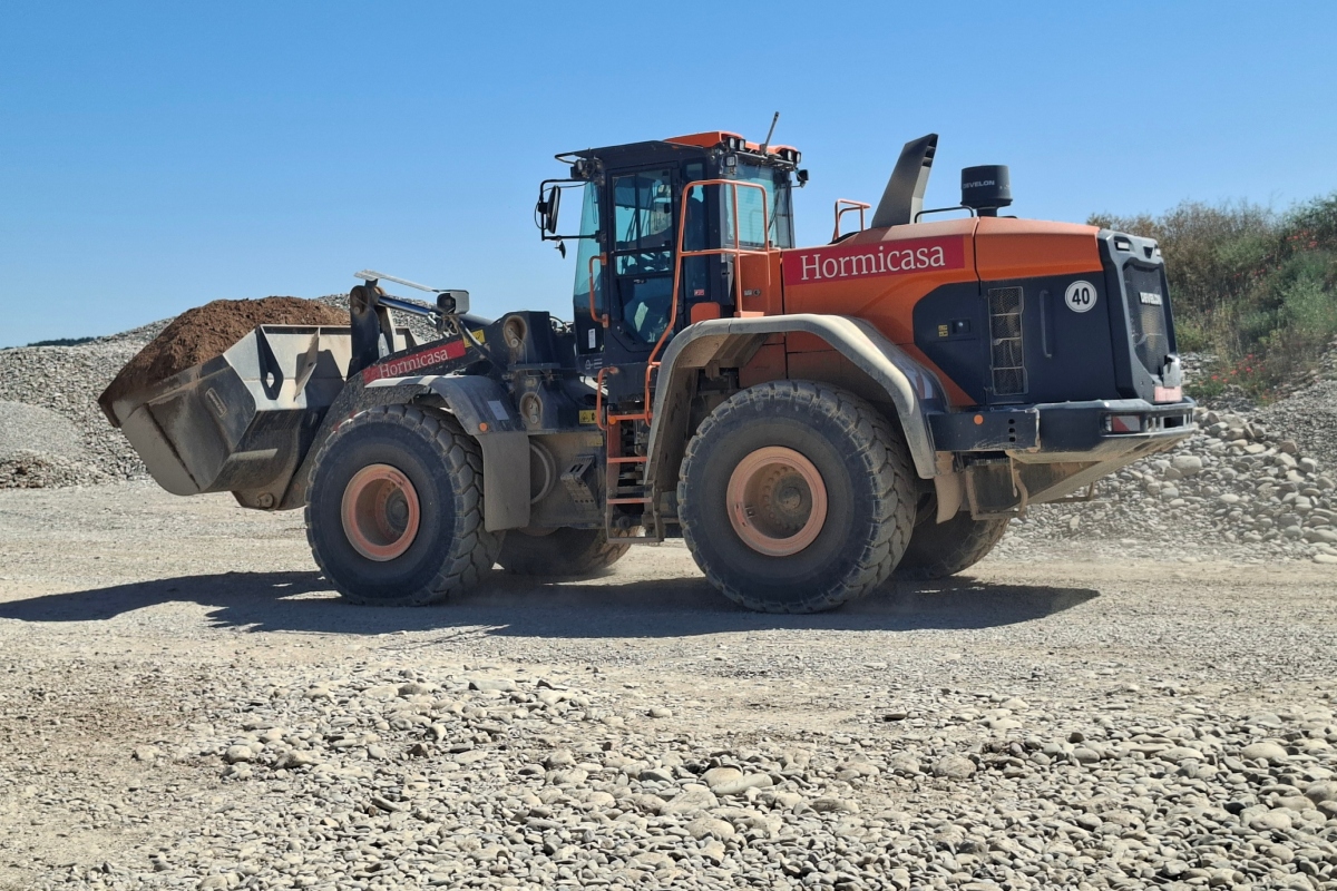 Develon wheel loader