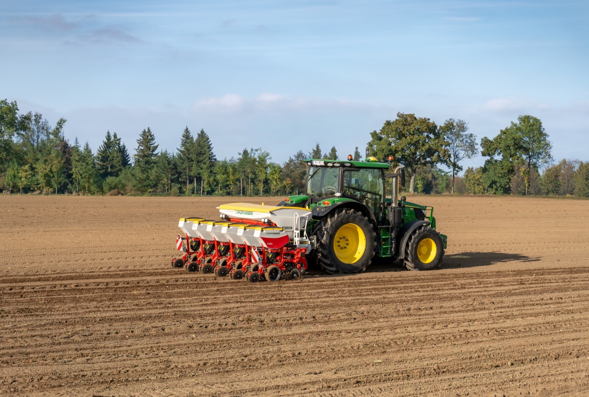 Adaptable add-on tools are what make the precision planters from Pöttinger so versatile