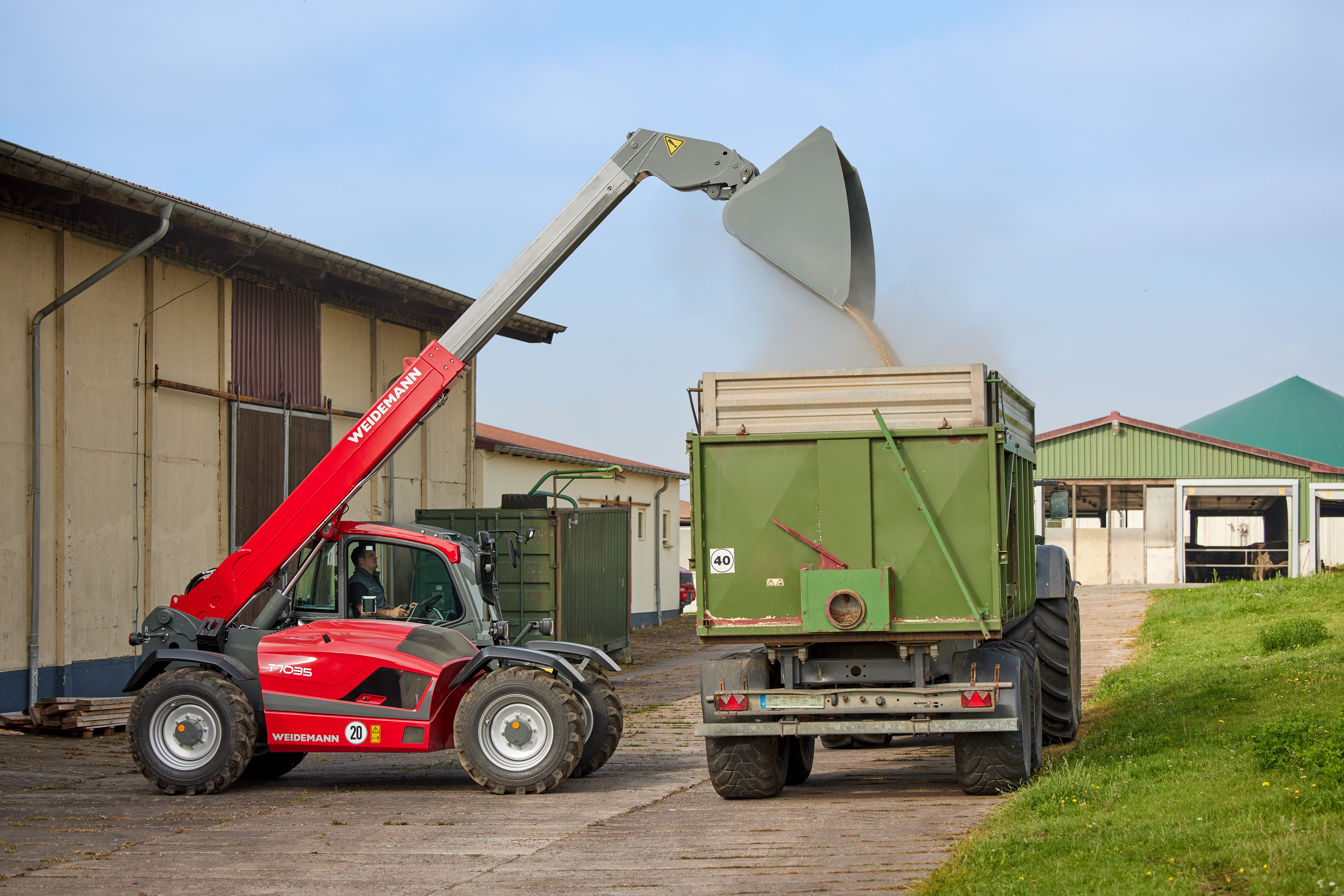 Weidemann T7035 telehandler
