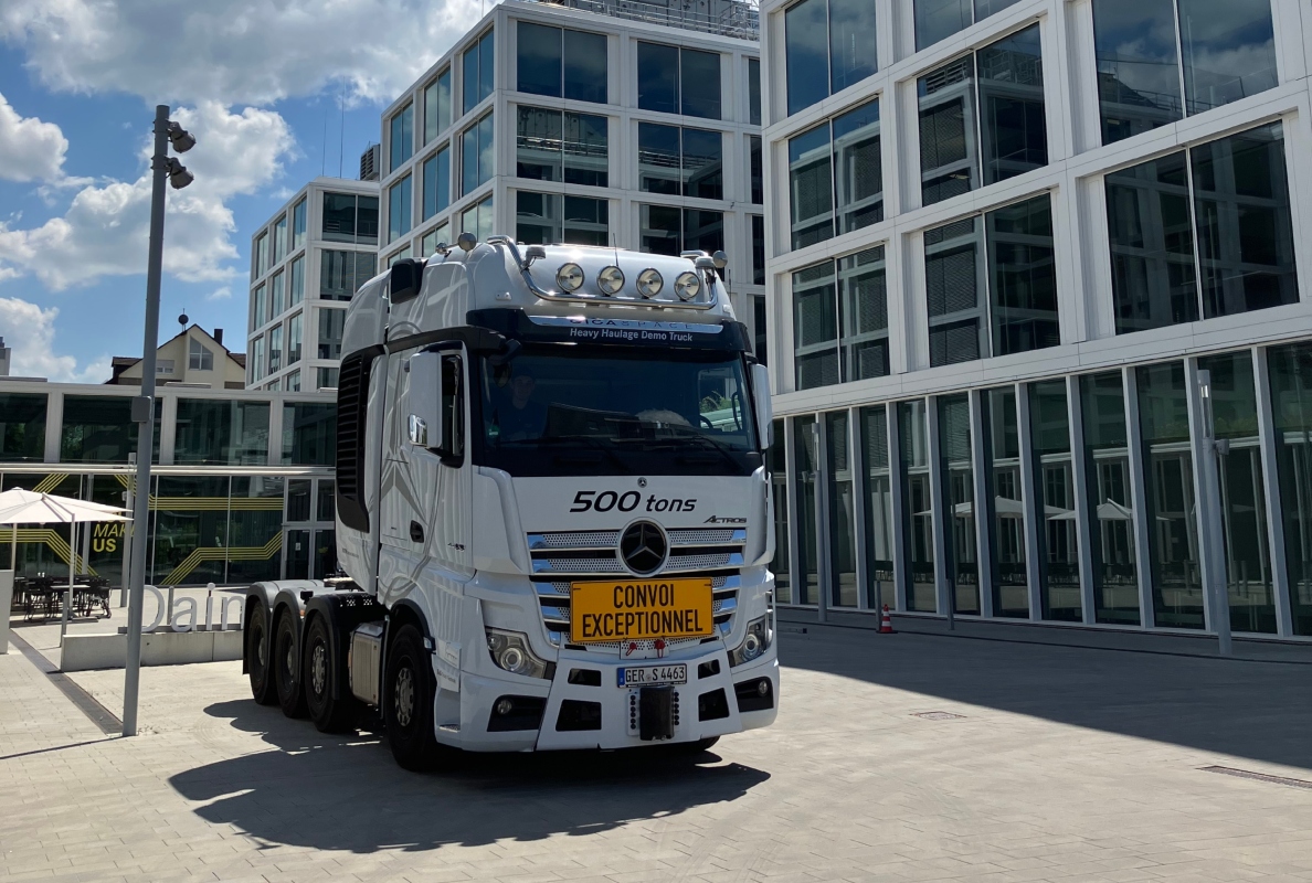 Mercedes-Benz Trucks at bauma 2025: Sustainable vehicle, service, and mobility solutions for construction transport