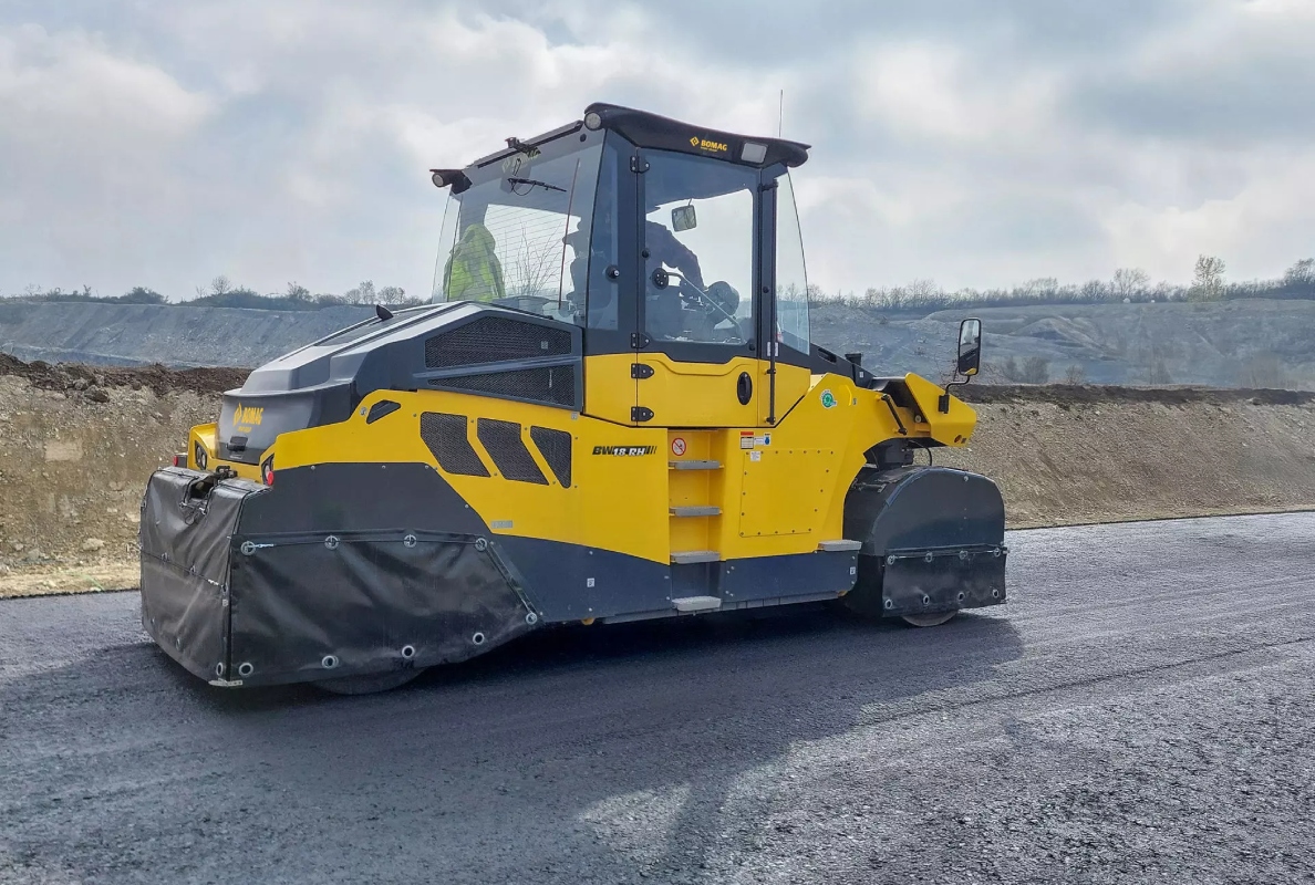 BOMAG launches new BW 18 RH pneumatic tire roller at CONEXPO-CON/AGG 2026