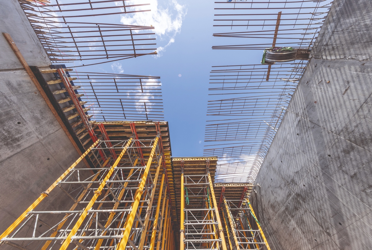 MULTIPROP Shoring Towers are used as a supporting structure for concreting the slab, ensuring that this work can be carried out safely.