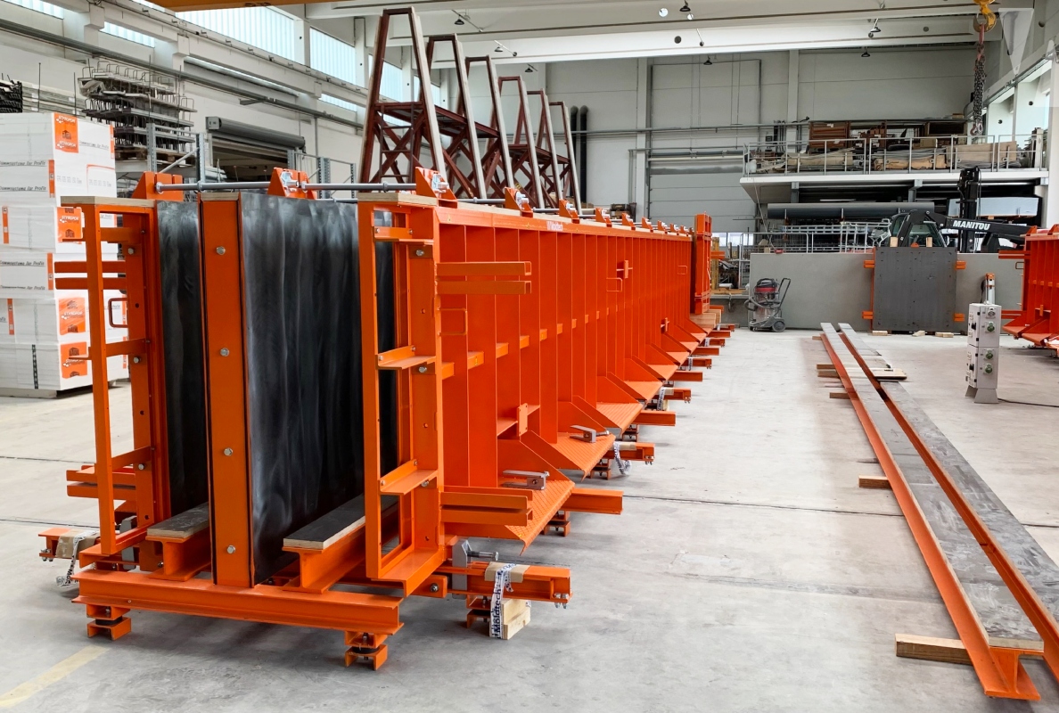 Moldtech Installs Two Vertical Battery Moulds in Germany for Residential Projects