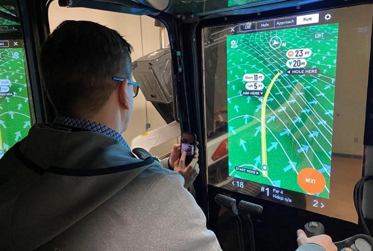 Bobcat Digitalization Transparent Touch Display