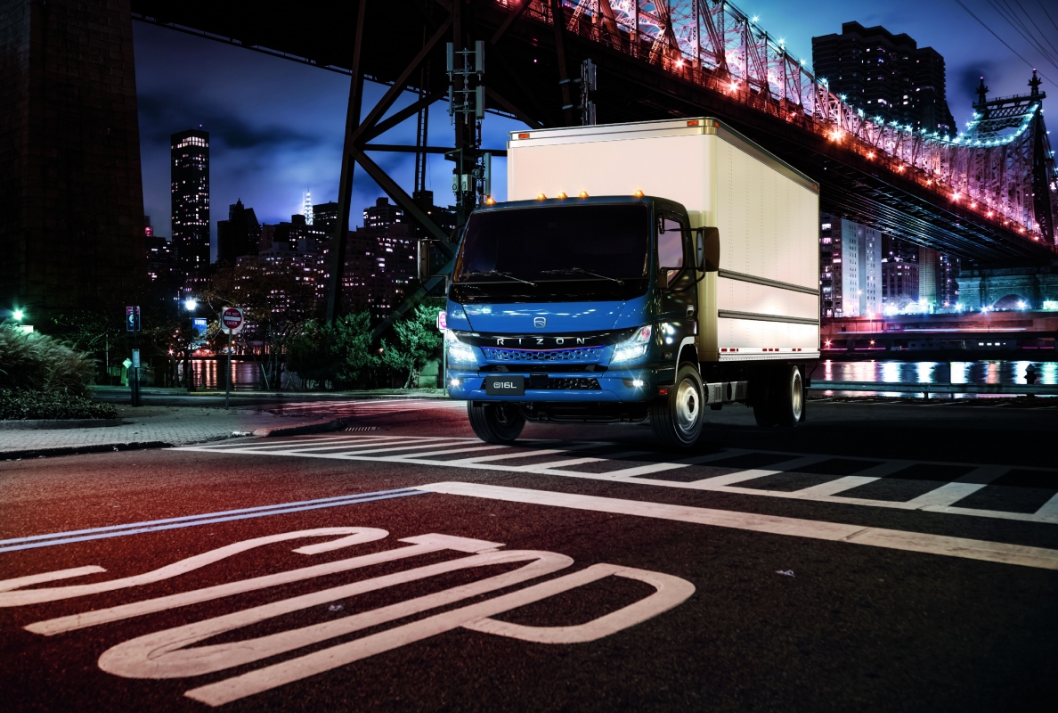 RIZON truck with Van body