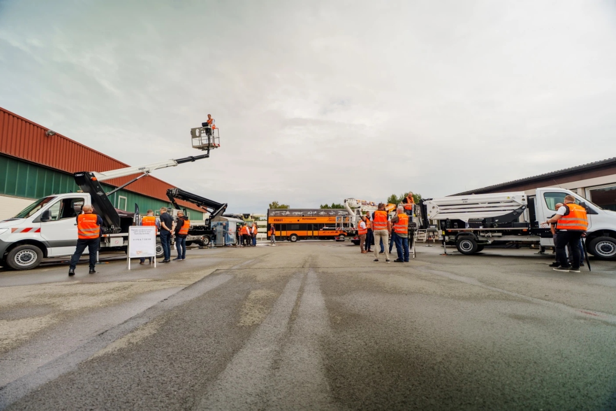 Sales & Service Partner Meeting: RUTHMANN and VERSALIFT Are Shaping the Future Together