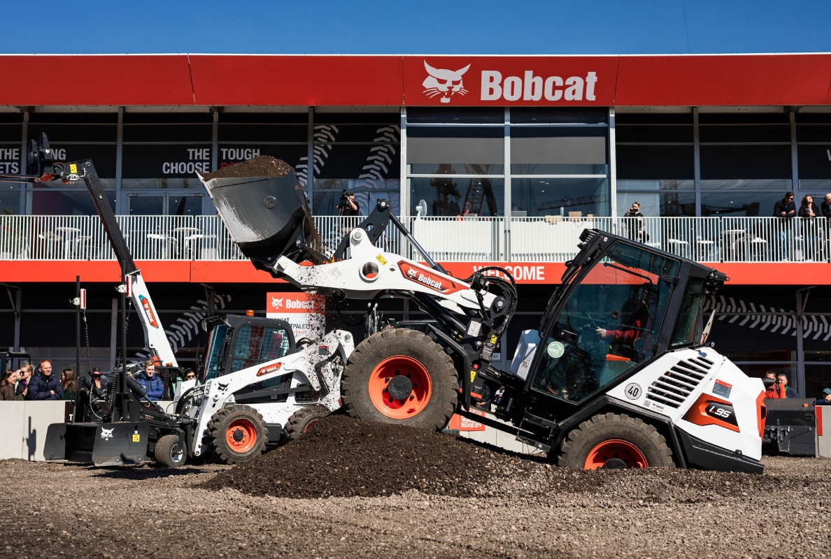 New Generation of Bobcat 1-2 t Mini Excavators: Unbeatable Performance in a Small Package