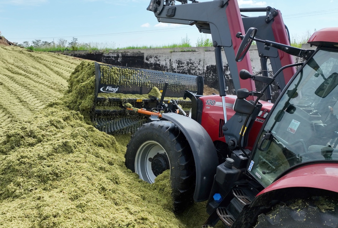 Feed compaction – Fliegl presents the rotor blade