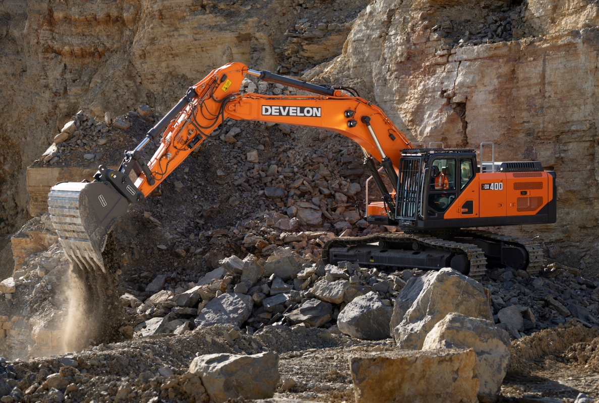 Develon Expands Revolutionary Series 9 Excavator Range