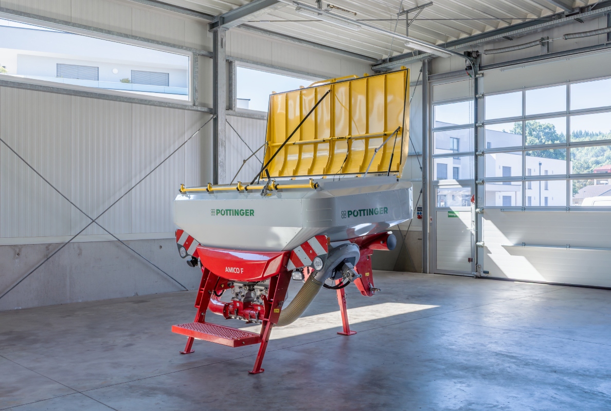 The AMICO F hopper for modular machinery configurations