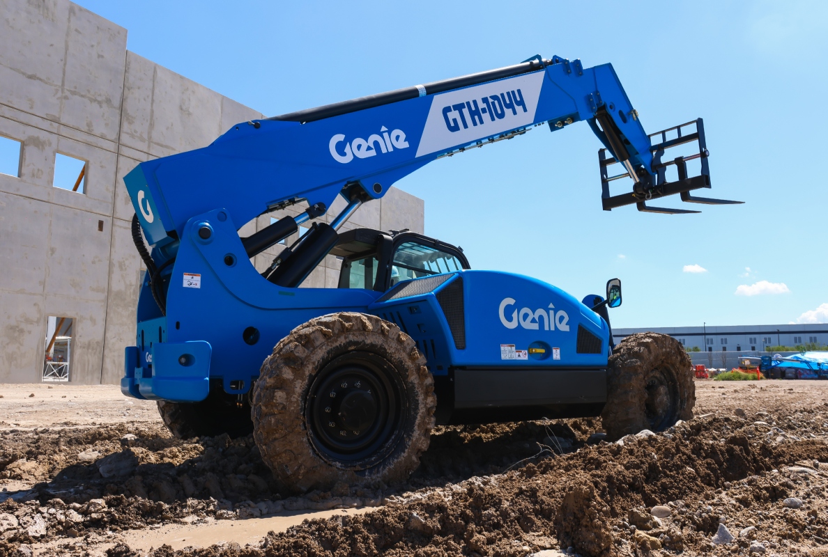Genie GTH-1044