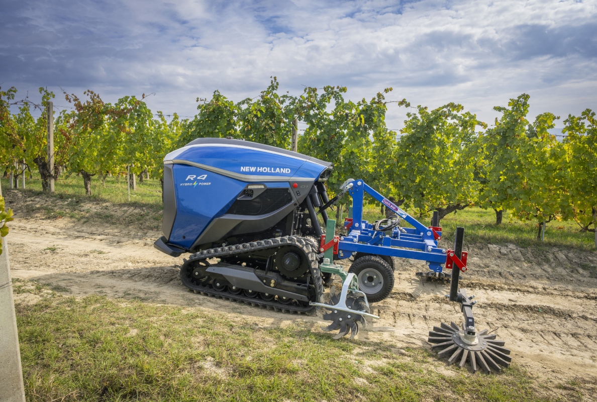 New Holland R4 Robot Series