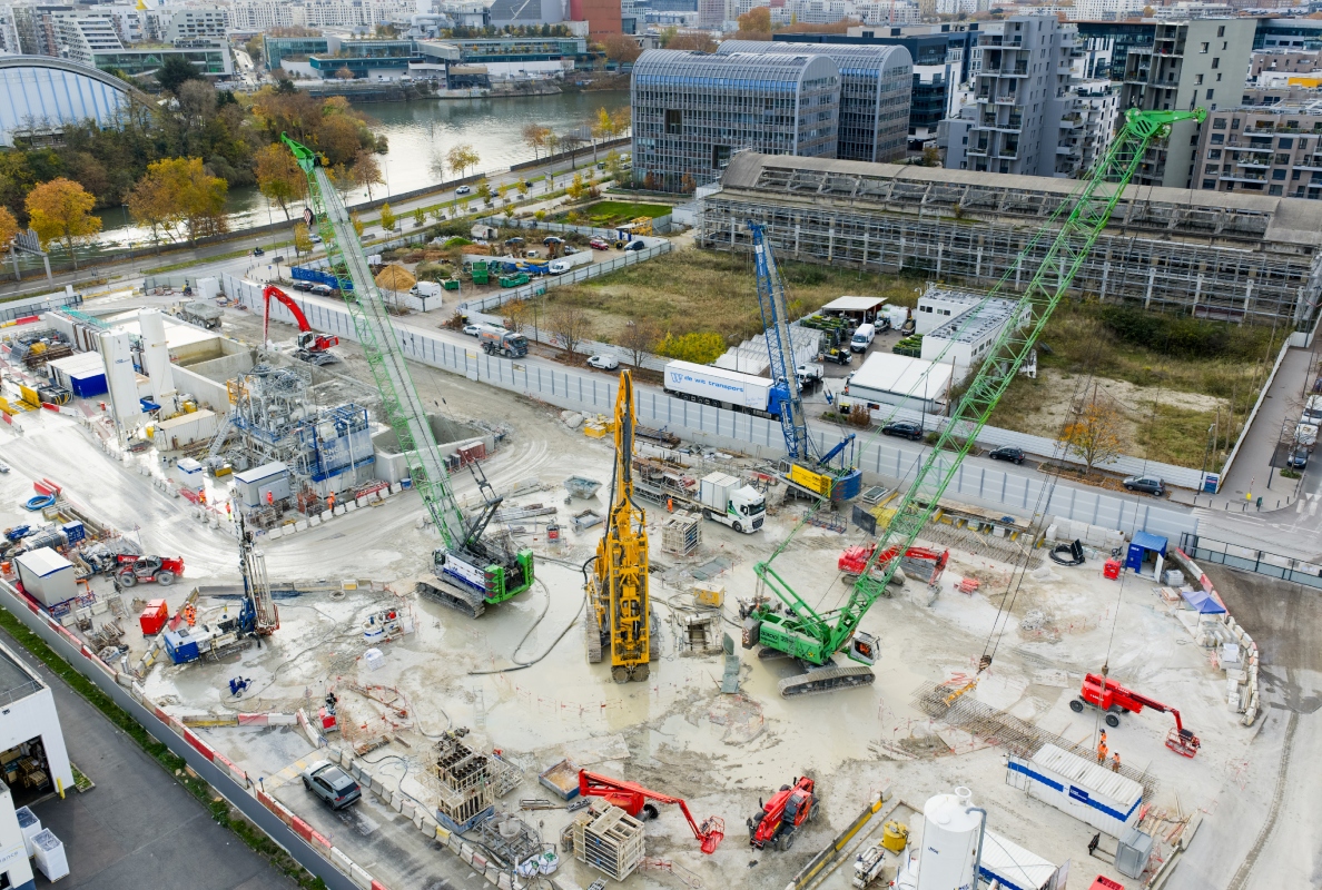 In Gennevilliers, NGE Fondations teams are working on two specialized civil engineering sites simultaneously.