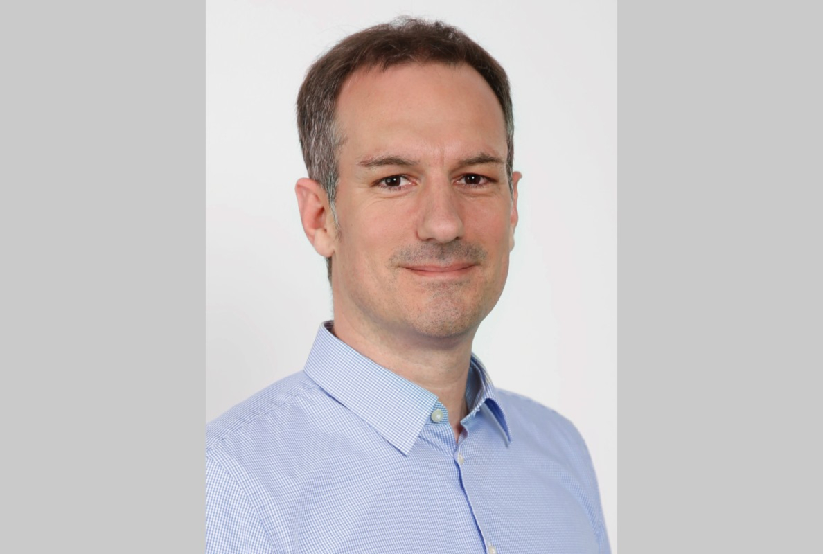 Stefan Weber