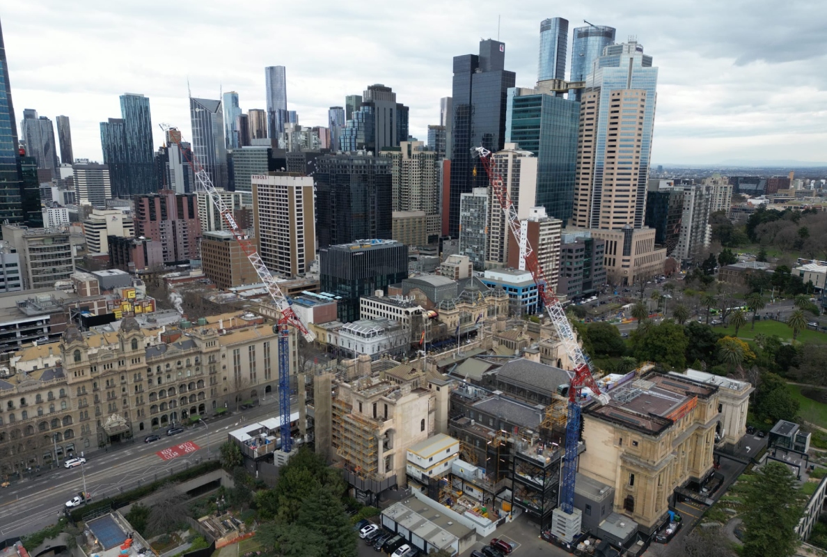 Two Raimondi hydraulic luffing jib cranes assigned to prestigious restoration project in Melbourne