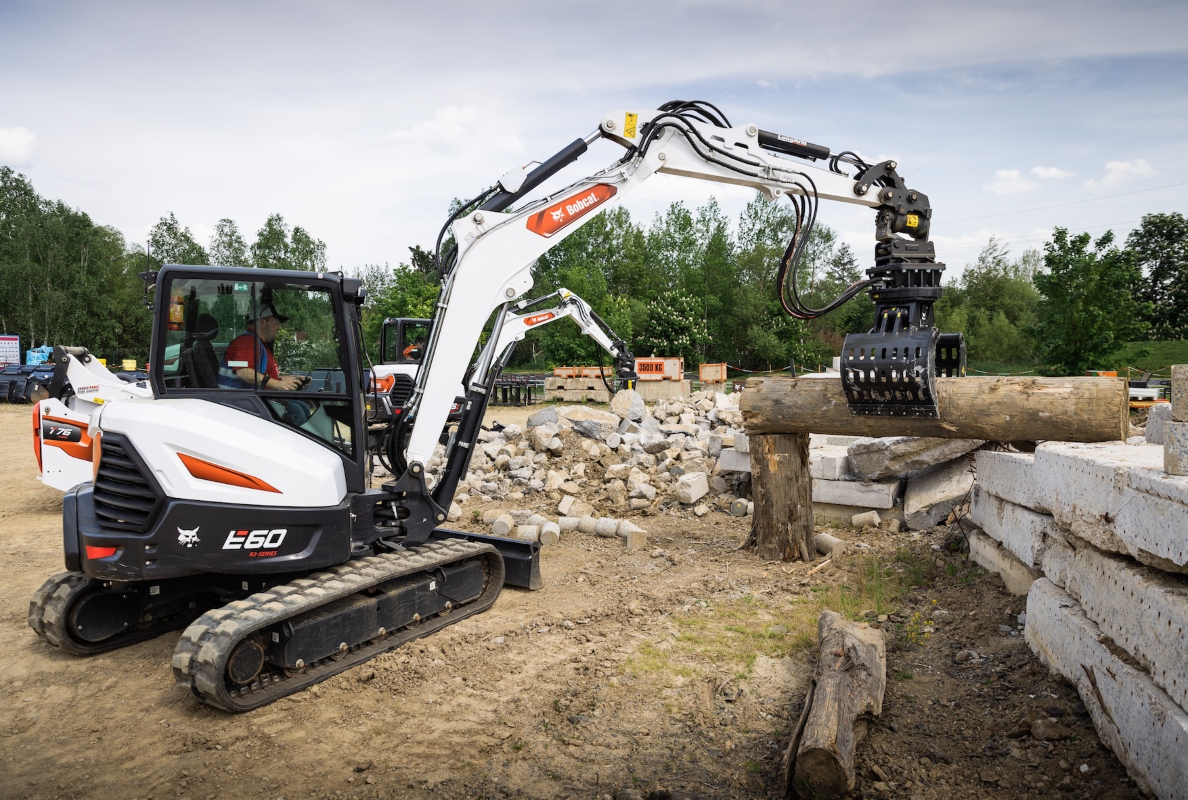 Bobcat E60