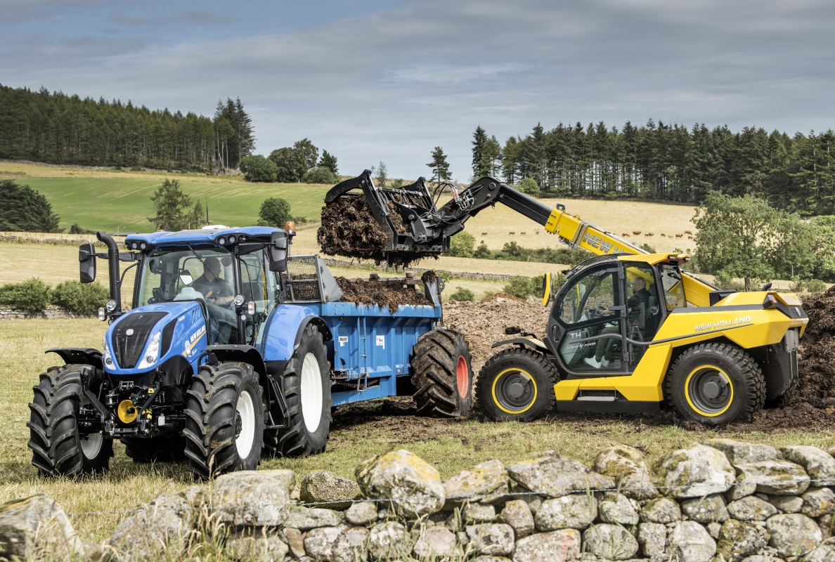 New Holland Hybrid Telehandler