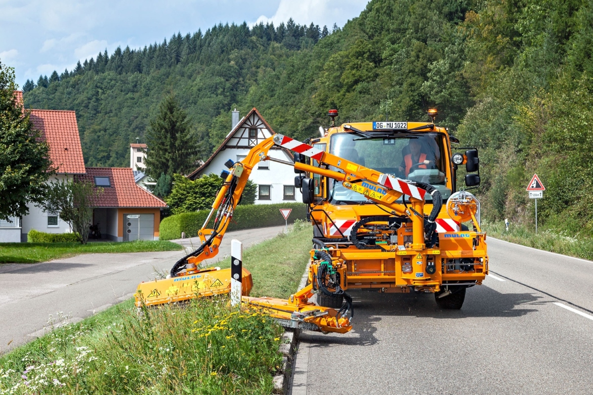 Unimog U 535 MULAG