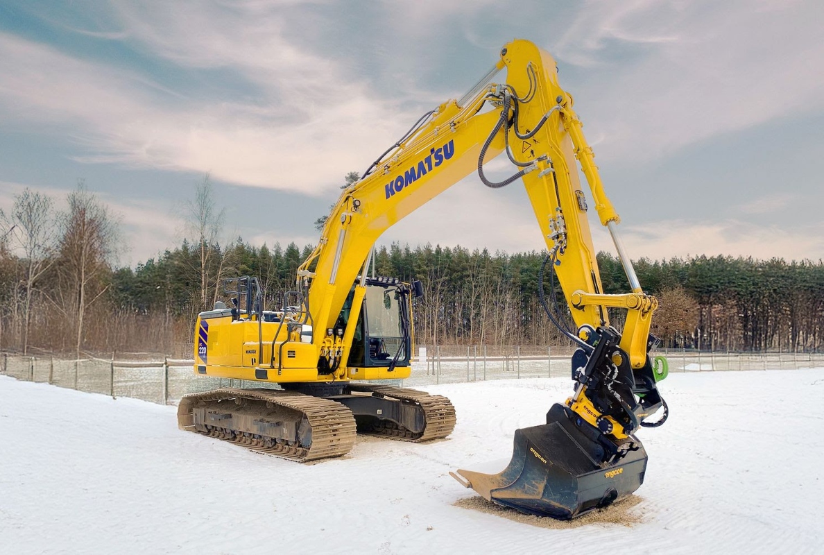 engcon and Komatsu announce enhanced integration through seamless tiltrotator technology