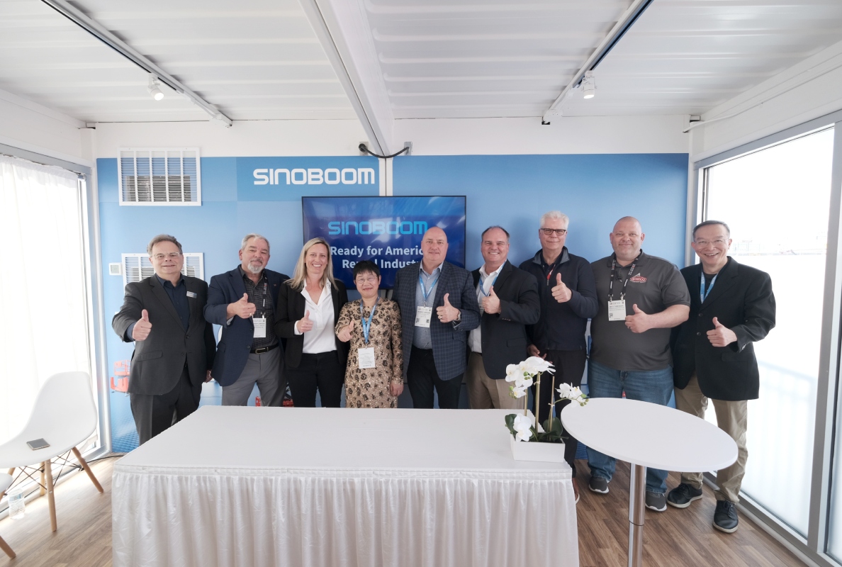 Sinoboom with partners signed during ConExpo.