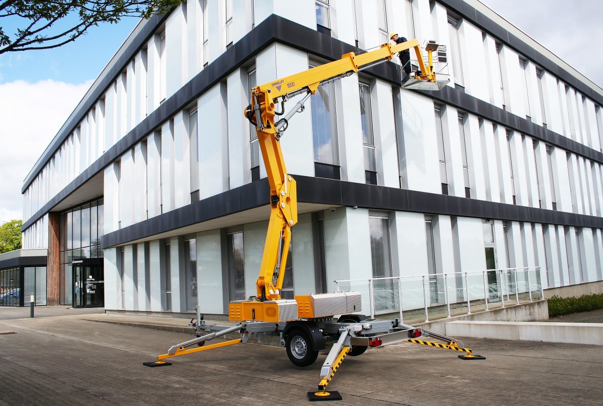  1500 EX Trailer Mouted Lift 