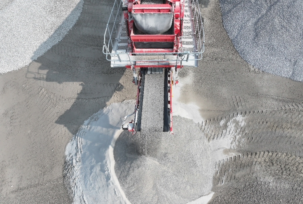 Finlay 693 Inclined Screener