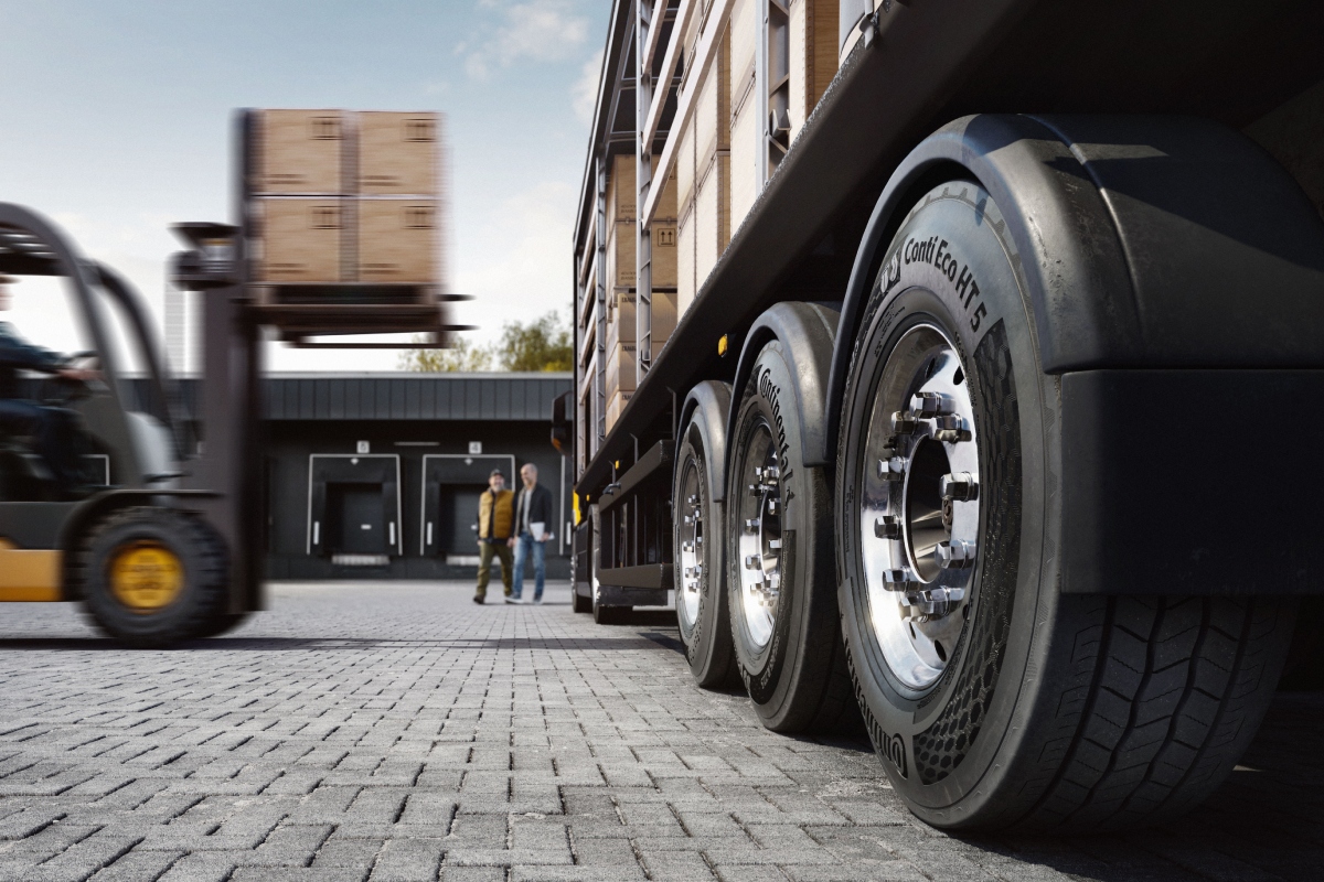Conti Eco HT 5: combines lower operating costs, high mileage and reduced rolling resistance that can help improve fuel efficiency.