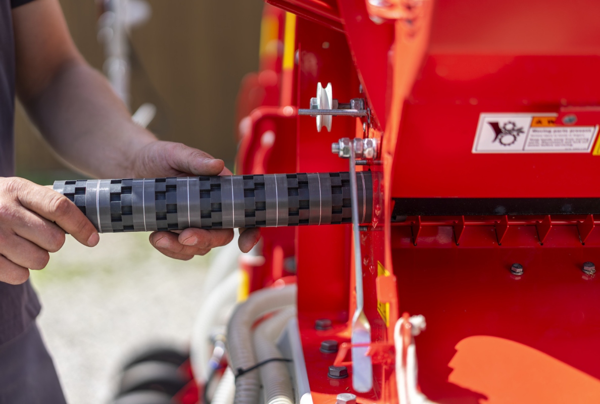 FOX 300 D, VITASEM M 3000 DD – Seeding shaft fine dosing