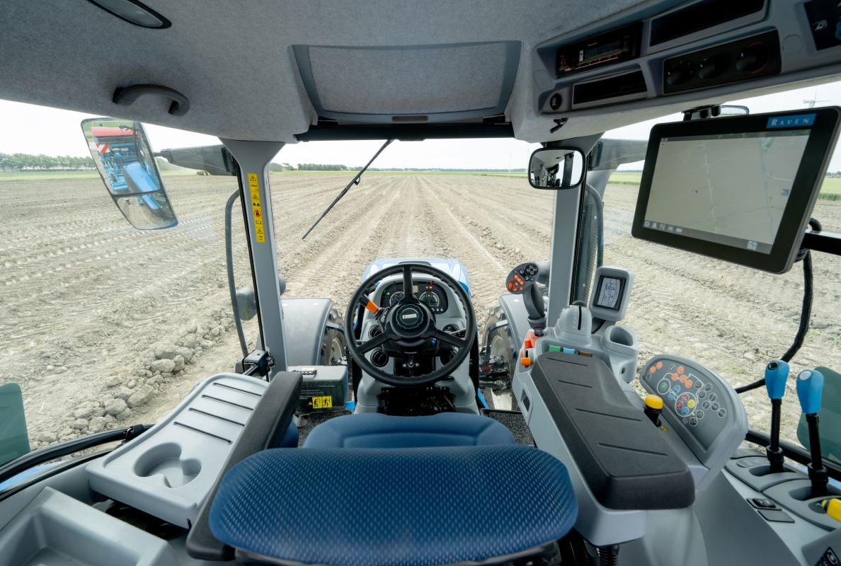 New Holland DirecSteer