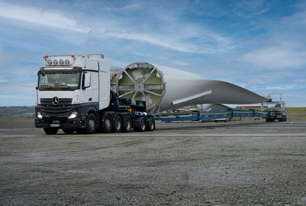 Nooteboom Super Wing Carrier XL (SWC-XL) LASO Transportes from Portugal