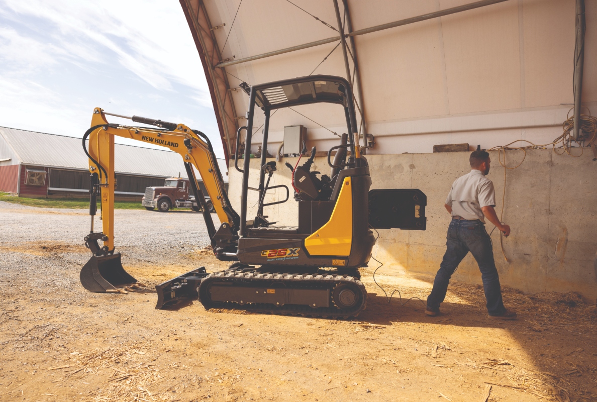 New Electric Mini Excavator and Mini Track Loader from New Holland Construction Expand Jobsite Possibilities