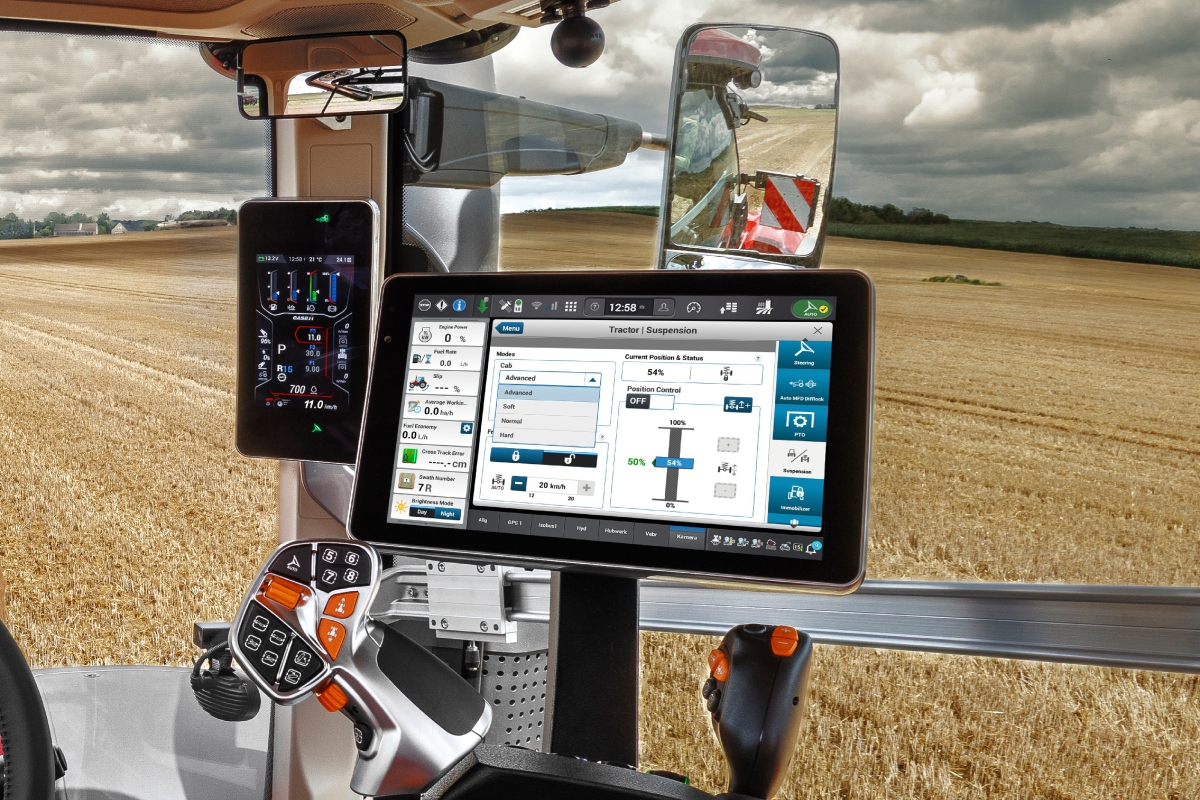 Case IH Optum 360