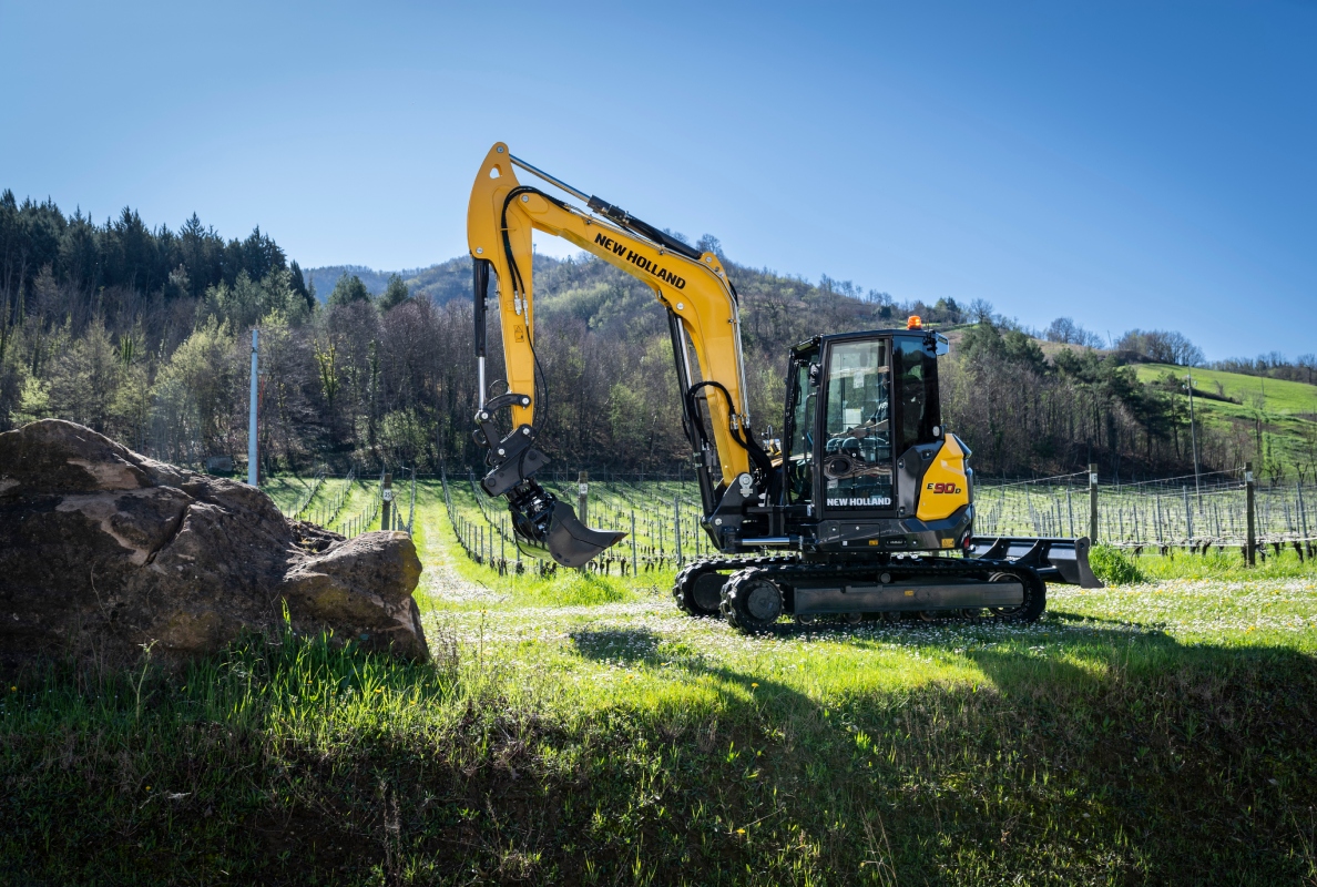 New Holland E90D MIDI Excavator