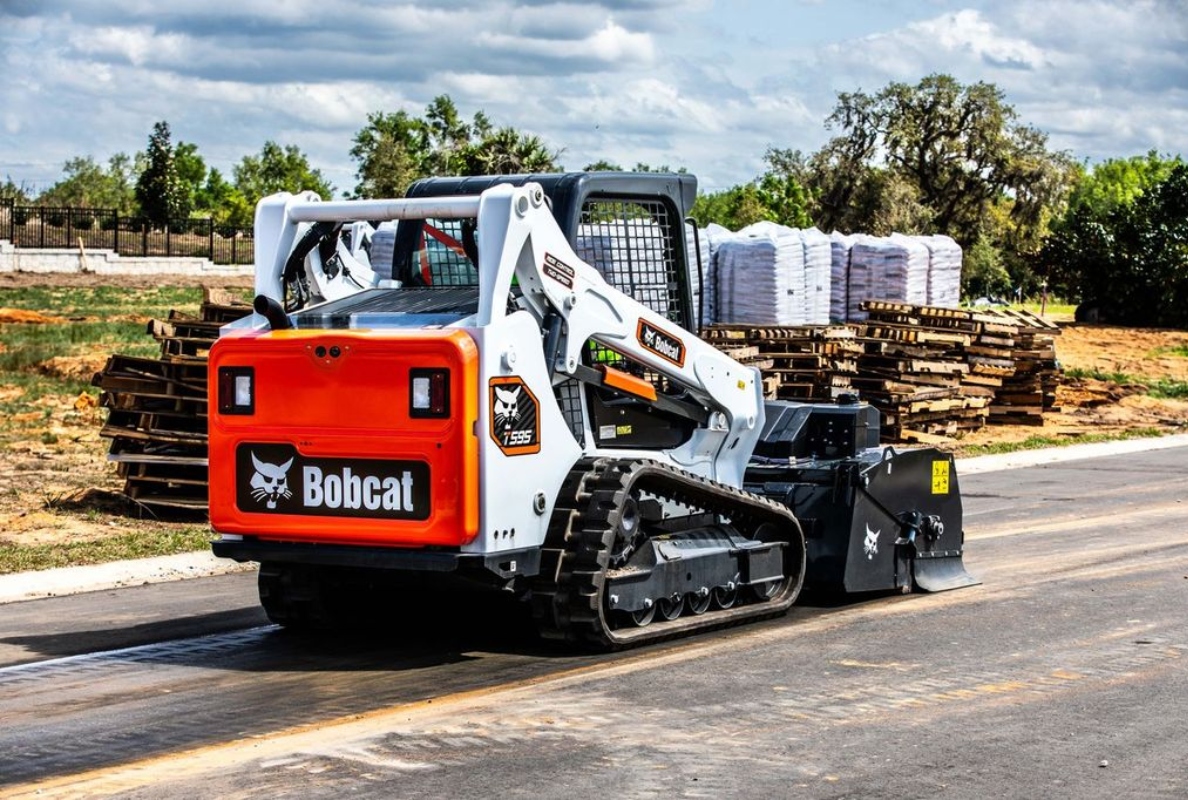Bobcat Company Unveils its Next Evolution of Compact Loaders Designed ...