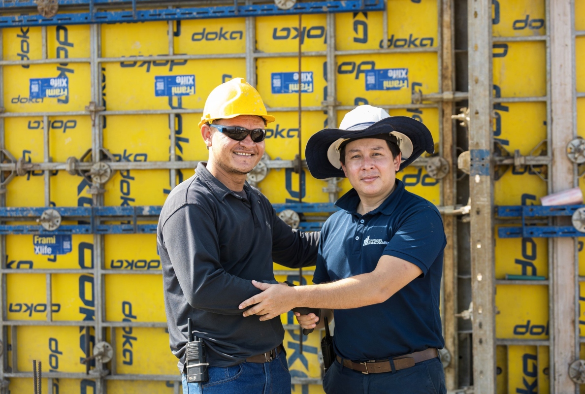 Smart Climbing Solutions Enable Efficient High-Rise Construction