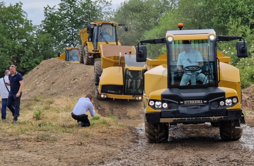 The dumper parade was led by the DT6