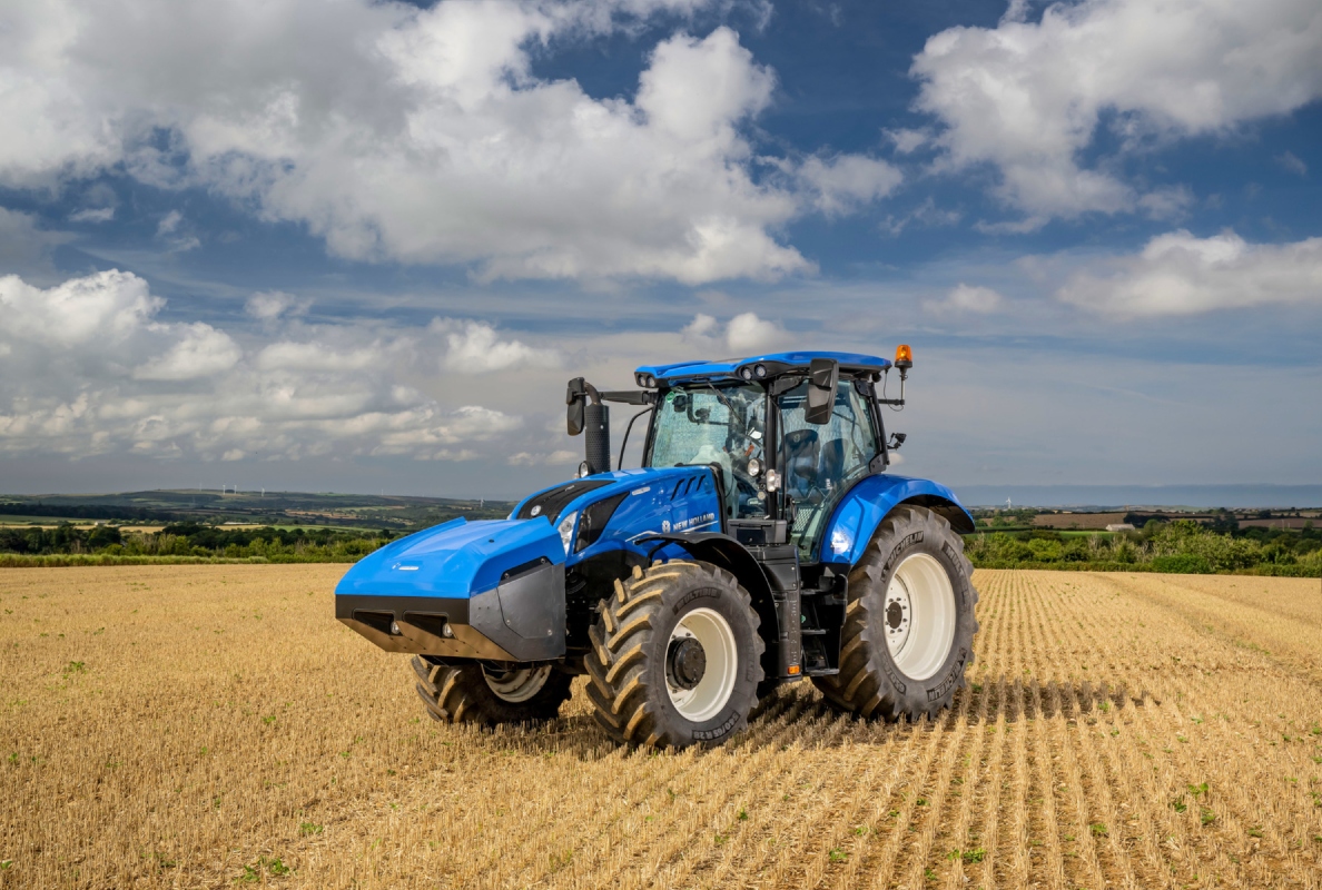T6.180 Methane Power Tractor will be at Salon International de l'Agriculture 2024 in Paris