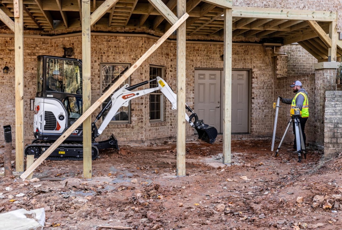 Bobcat E20