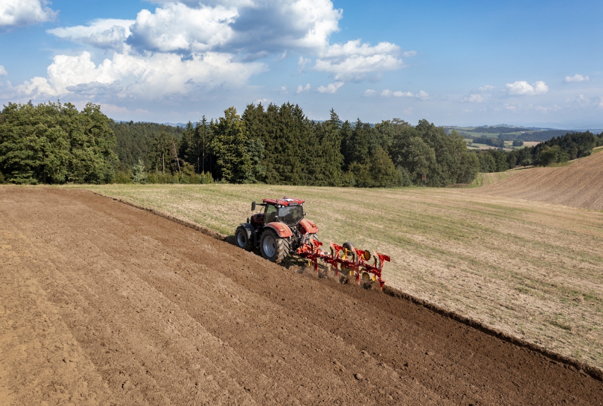 With the SERVO 3000 PN, Pöttinger introduces a reliable and well-thought-out plough