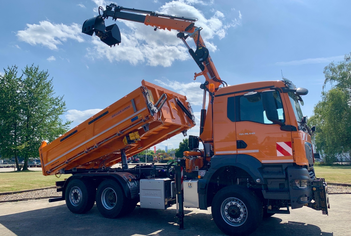 ATLAS truck-mounted loader crane 126.4E