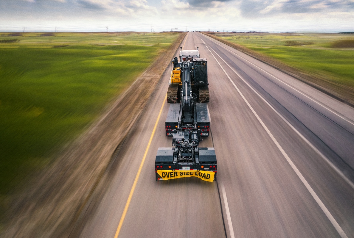 C550 55-ton Construction Trailer